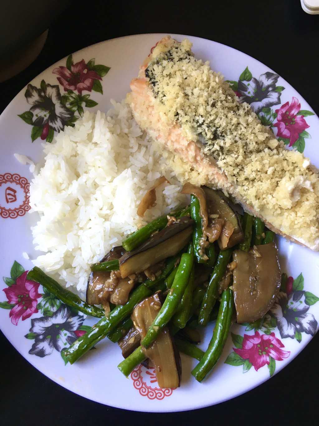 Salmon, green beans, and rice