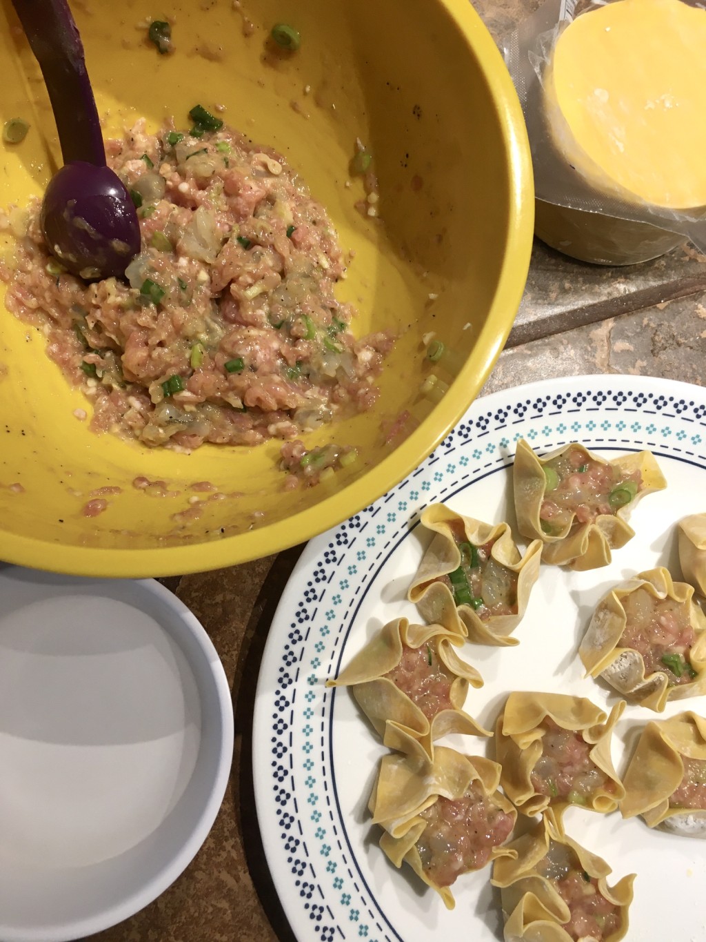 Making shumai